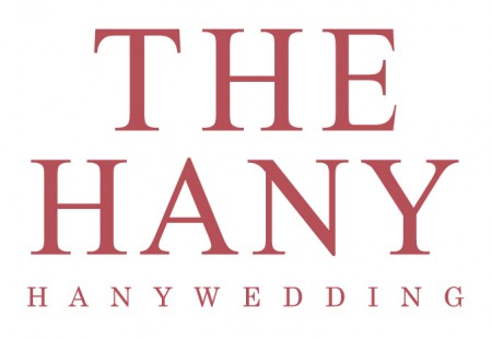 デザイナー伊藤羽仁衣さんの「HANY WEDDING」のドレスをご紹介