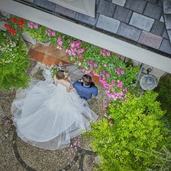 薔薇と緑のあふれる貸切空間